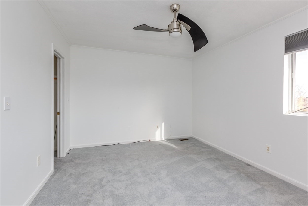 100 Merrimack Ave, Dracut