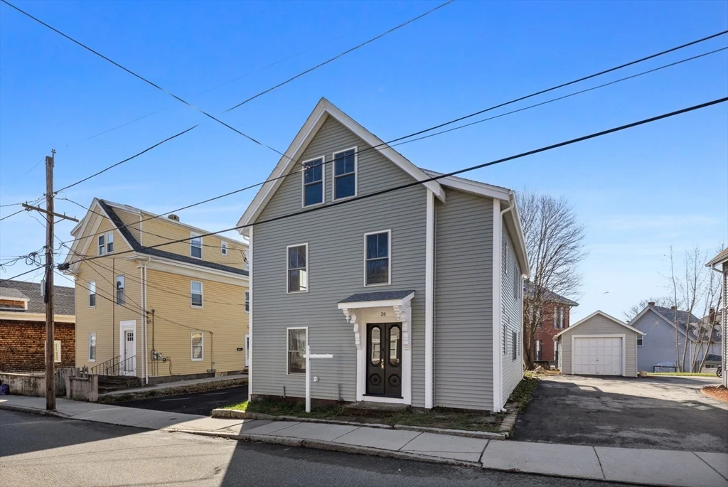 20 Beacon St, Gloucester