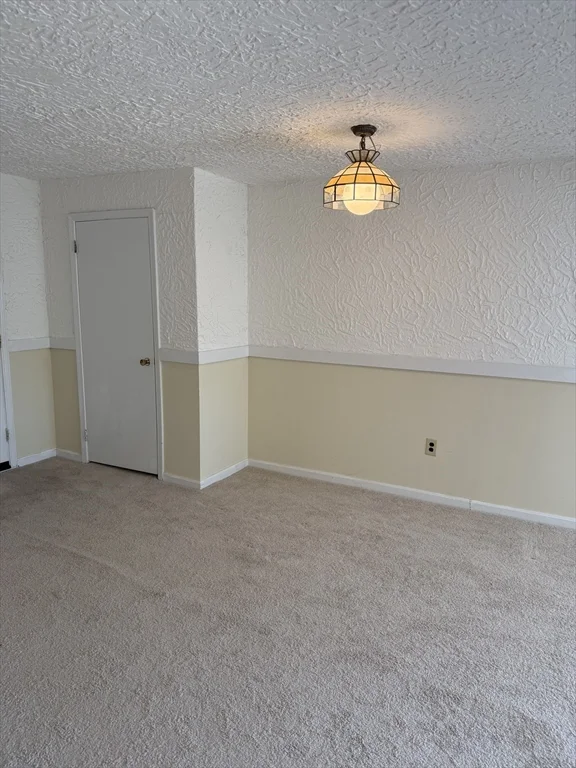 310 Codman Hill Rd, Boxborough