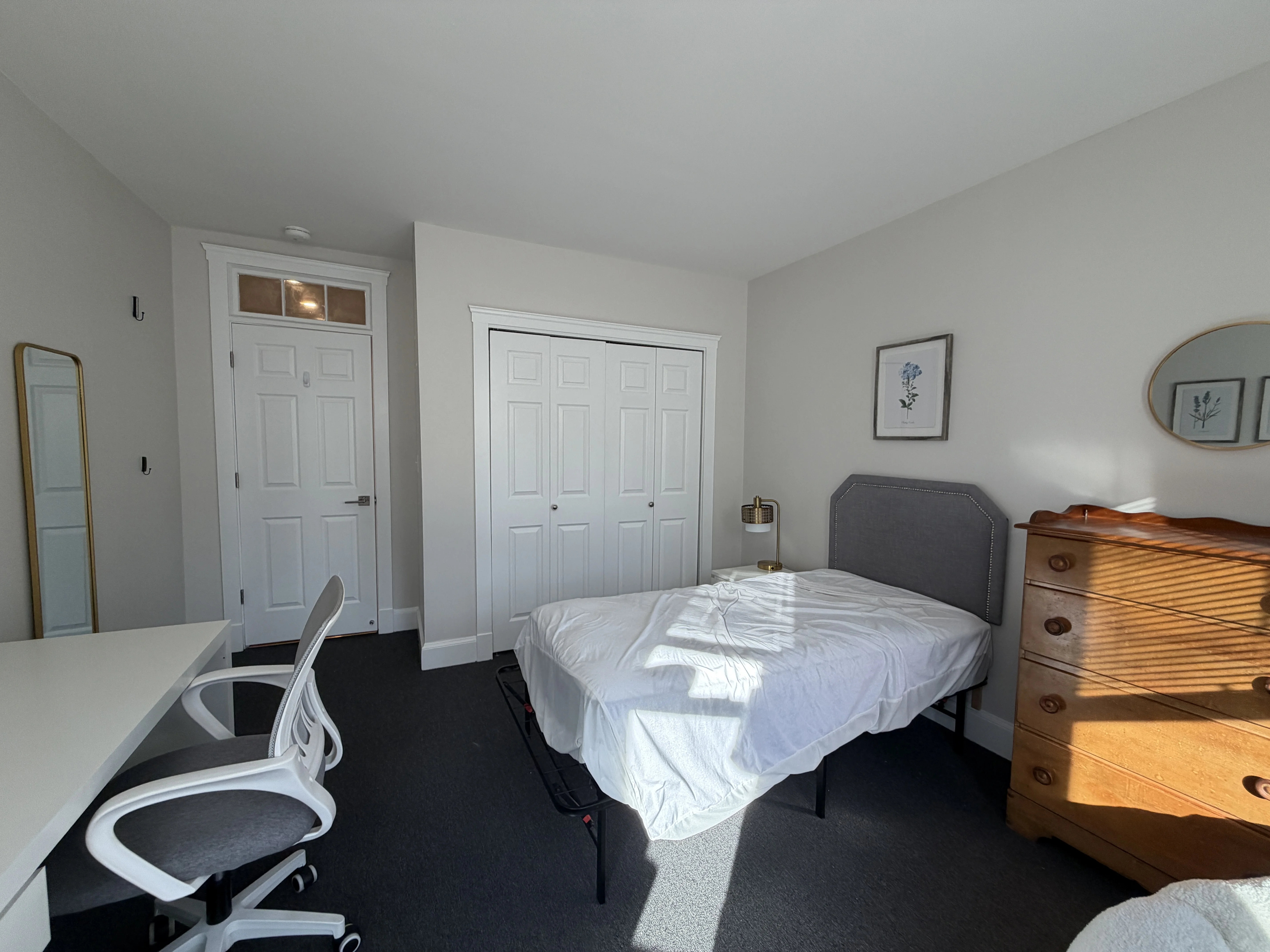 829 Beacon St, Fenway