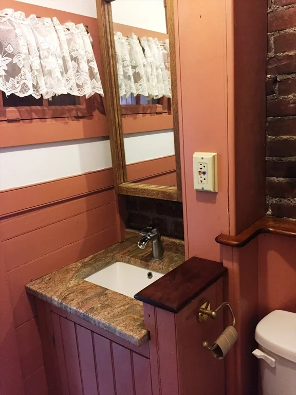 20 Putnam St, Charlestown