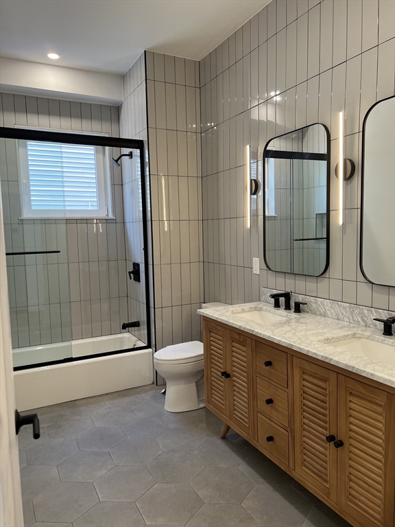 31 Savin Hill Ave, Dorchester