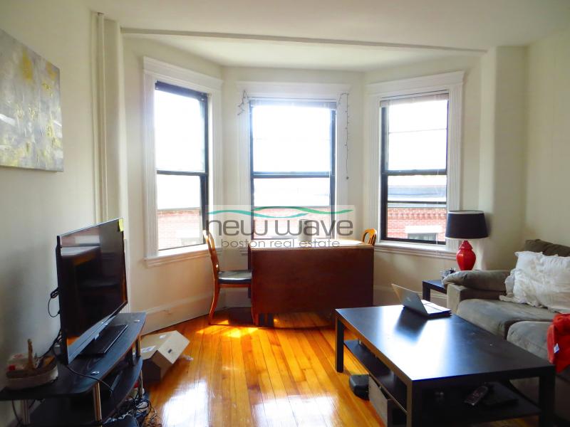 41 Joy St, Beacon Hill