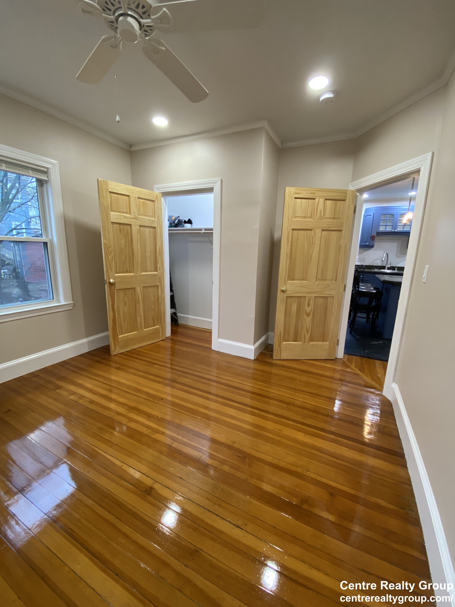 200 Hyde Park Ave, Jamaica Plain