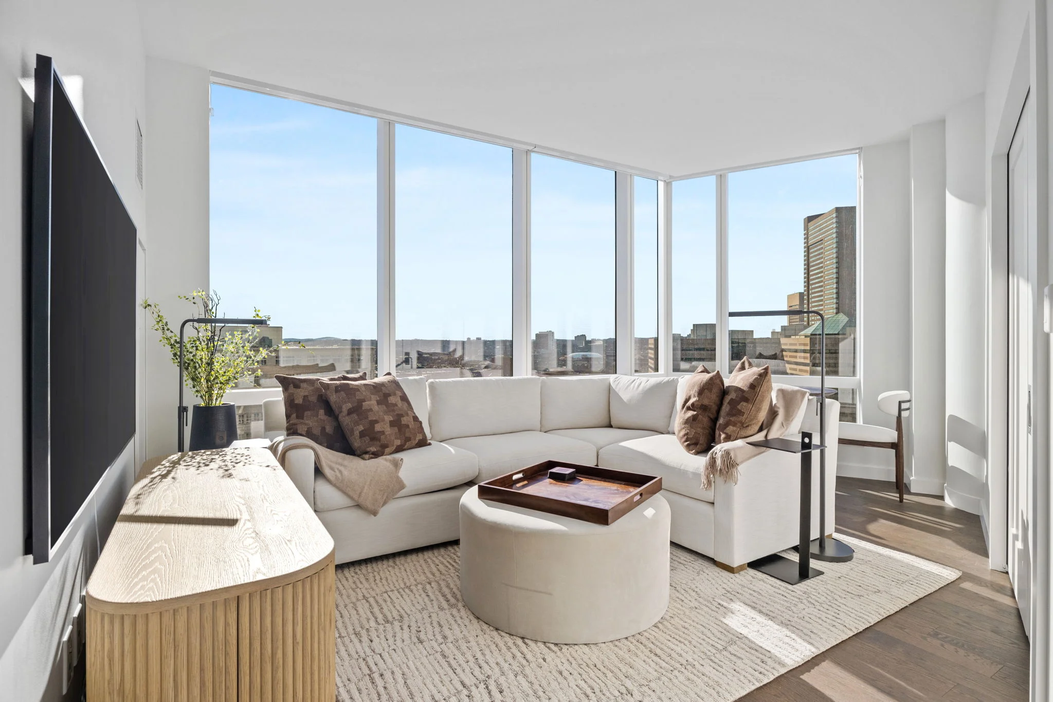 430 Stuart St, Back Bay