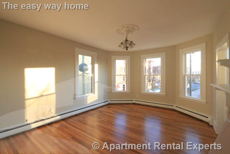 793 Cambridge St, East Cambridge