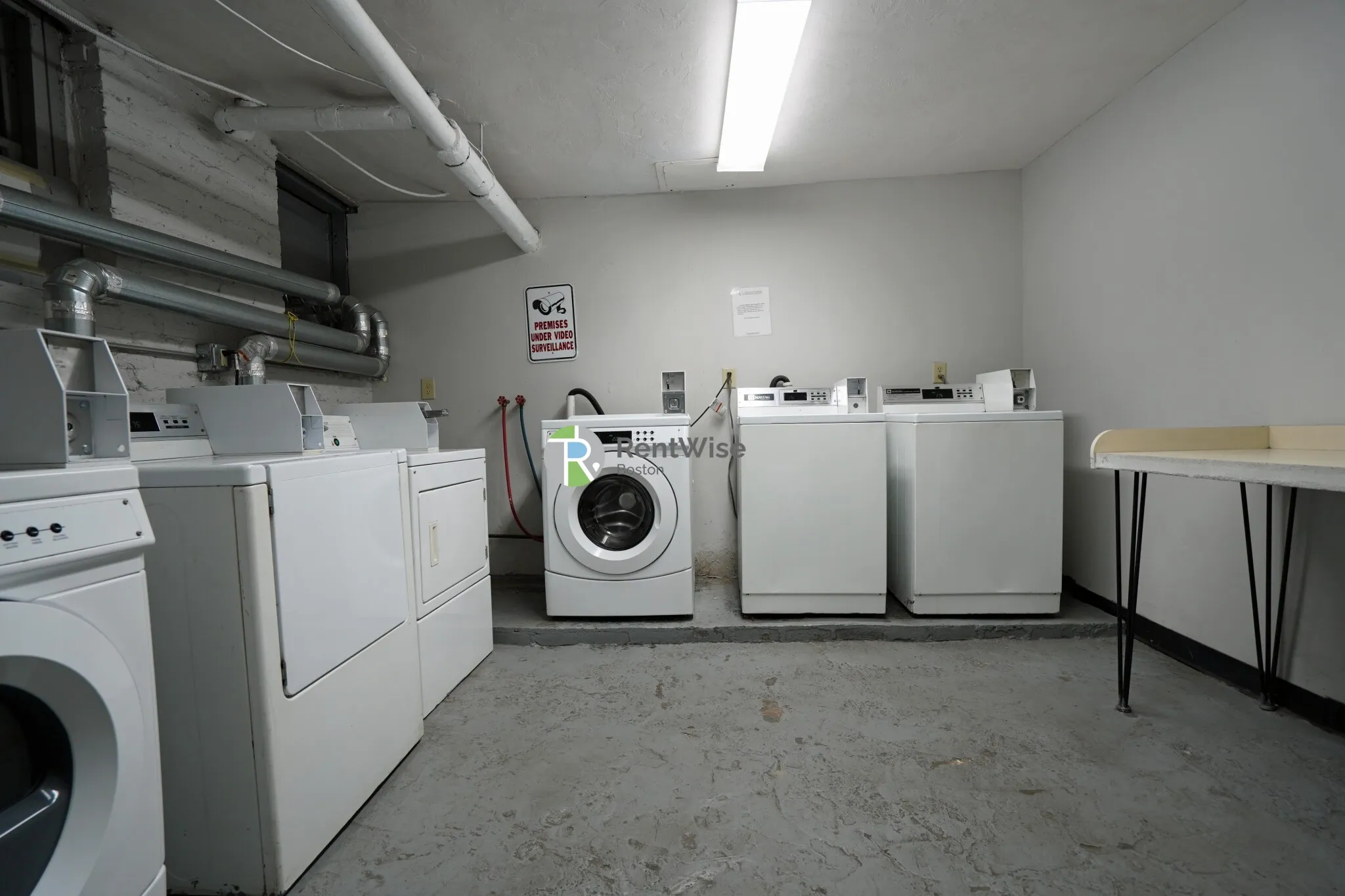 35 Gardner St, Allston