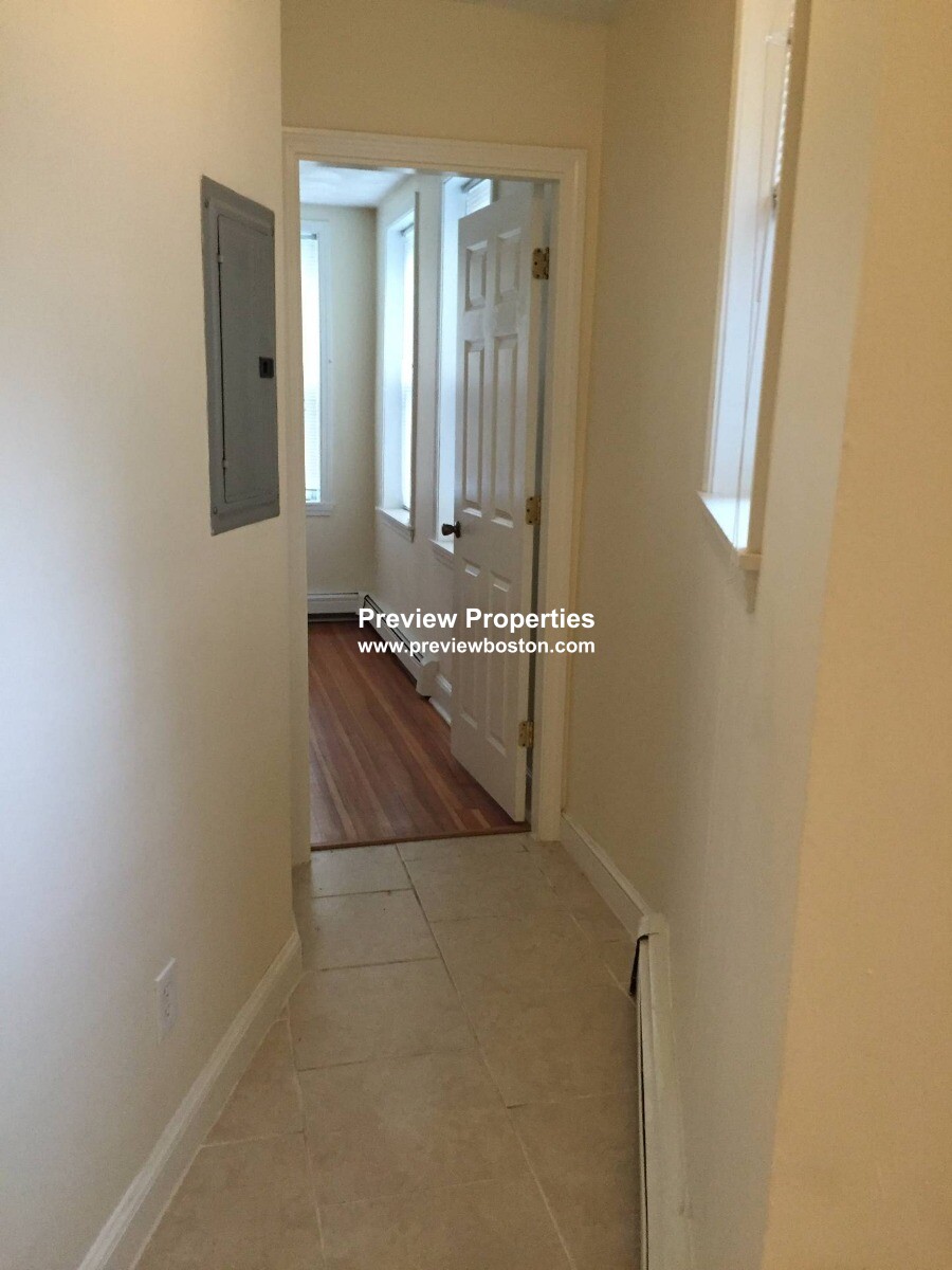 25 Chelsea, East Boston