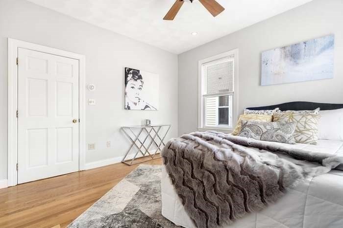 19 Chestnut, Jamaica Plain