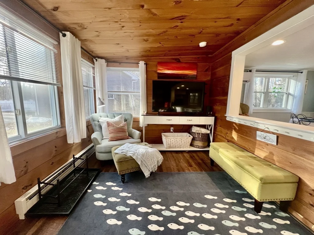 50 Browning Pond Cir, North Spencer