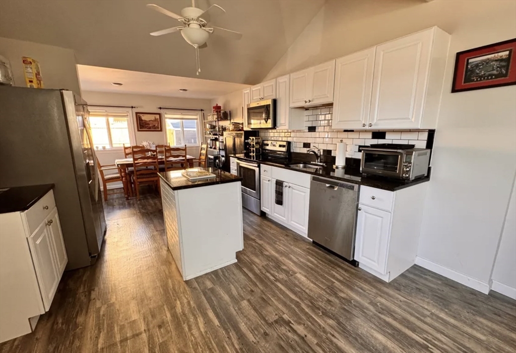 1126 Commercial St, East Weymouth