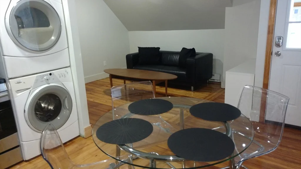 12 Bennett St, Brighton