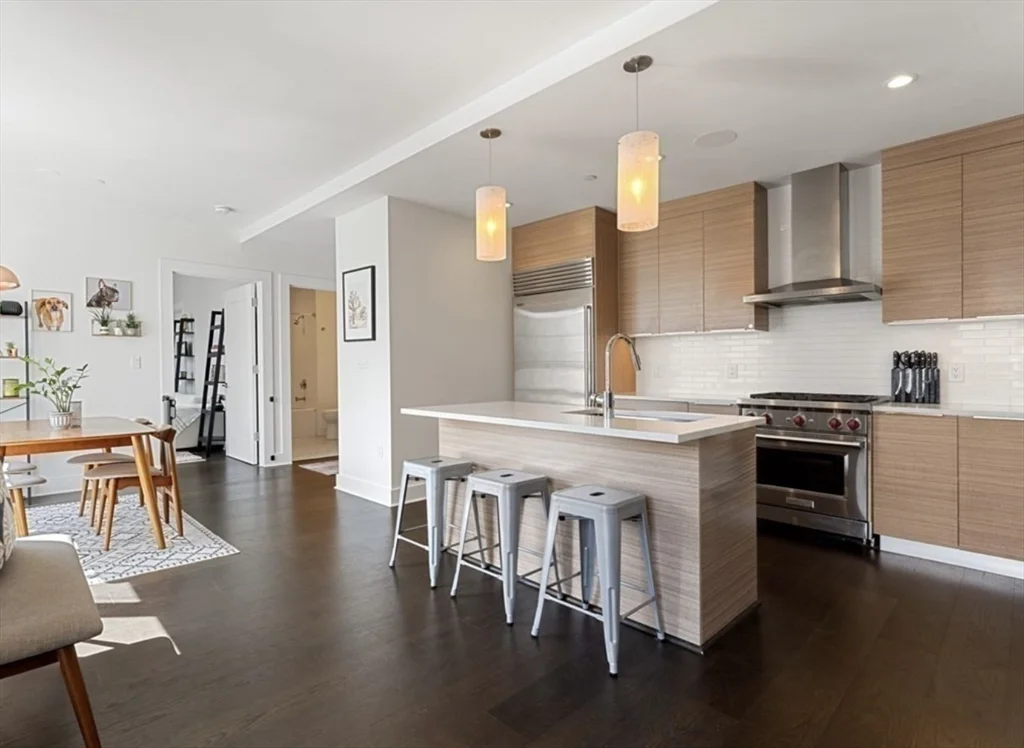 14 West Broadway, South Boston