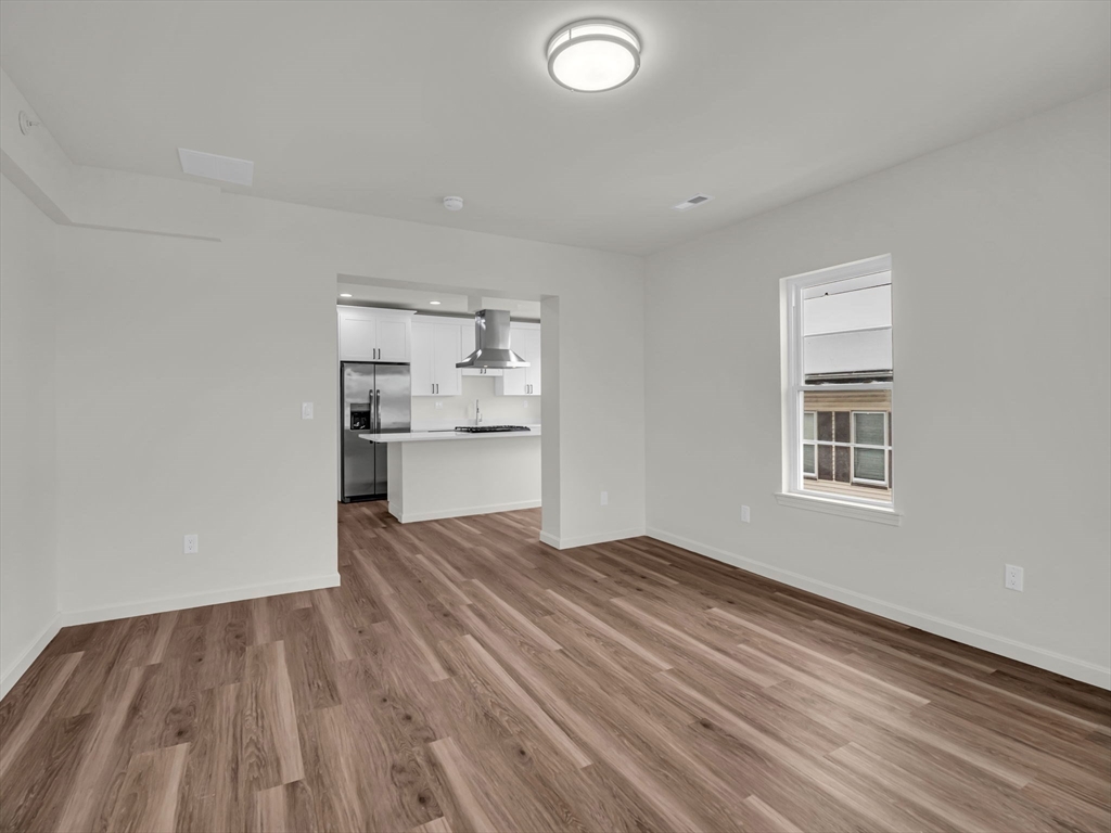 12 Alpine St, Worcester