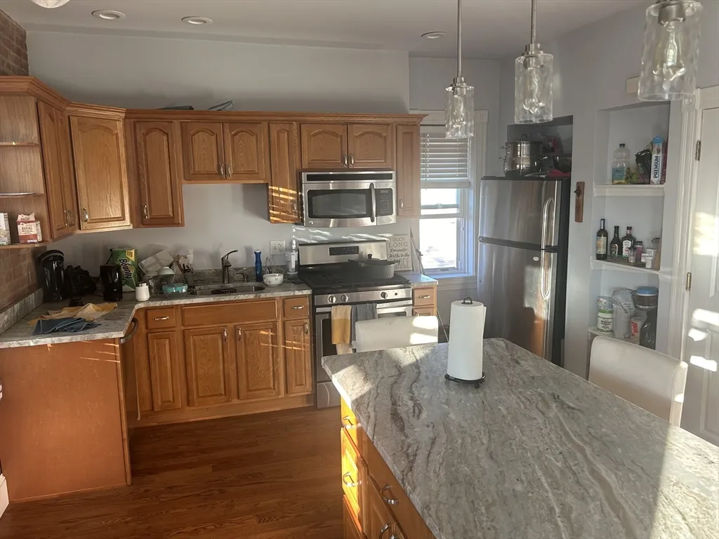 495 Broadway, South Medford