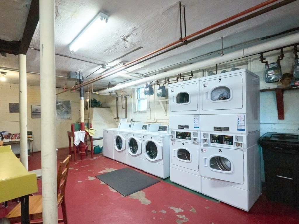 42 Linnaean St, Neighborhood Nine