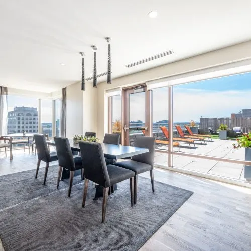 99 Kneeland St, Chinatown