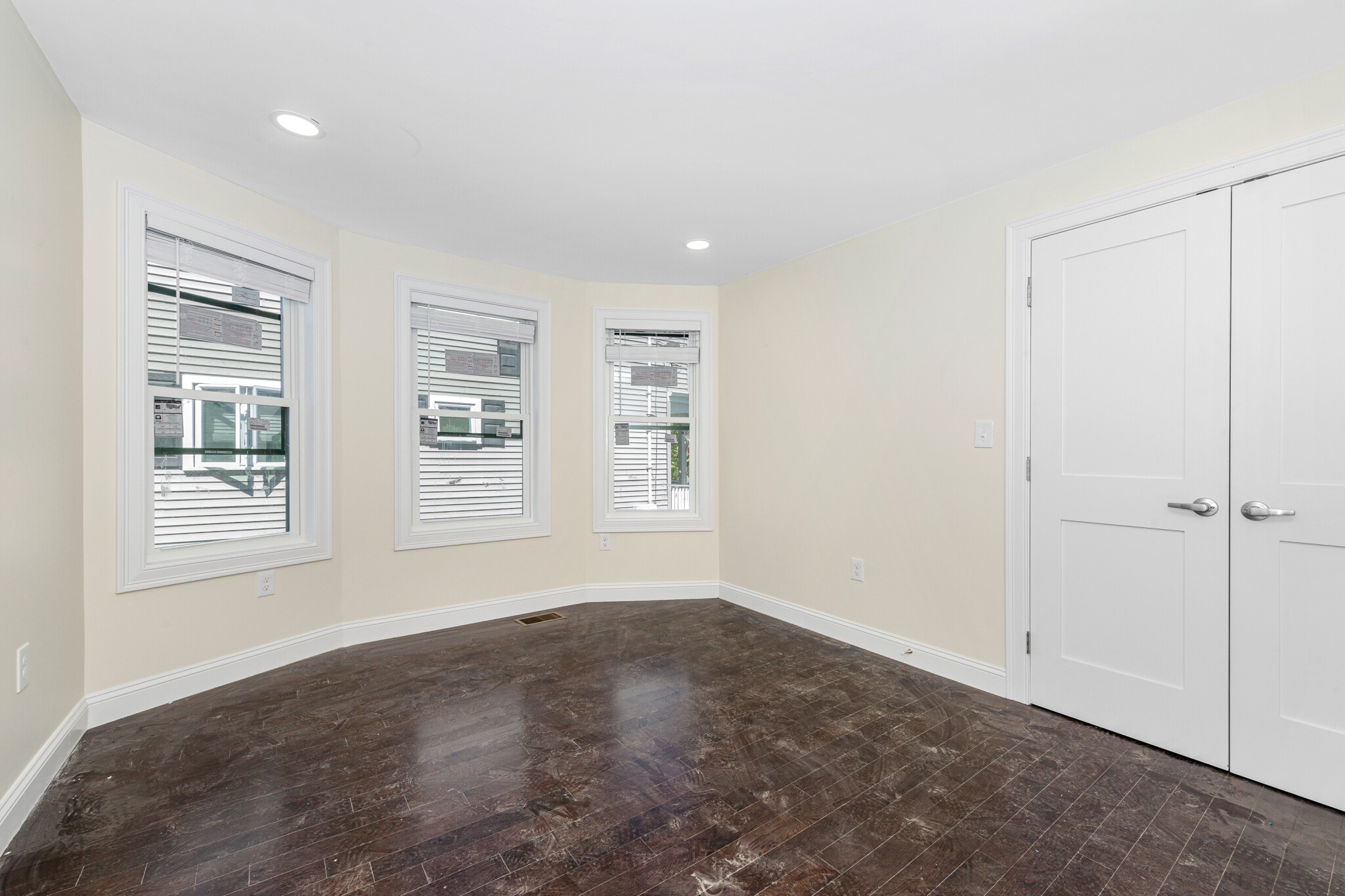 70 Stanley Ave, South Medford