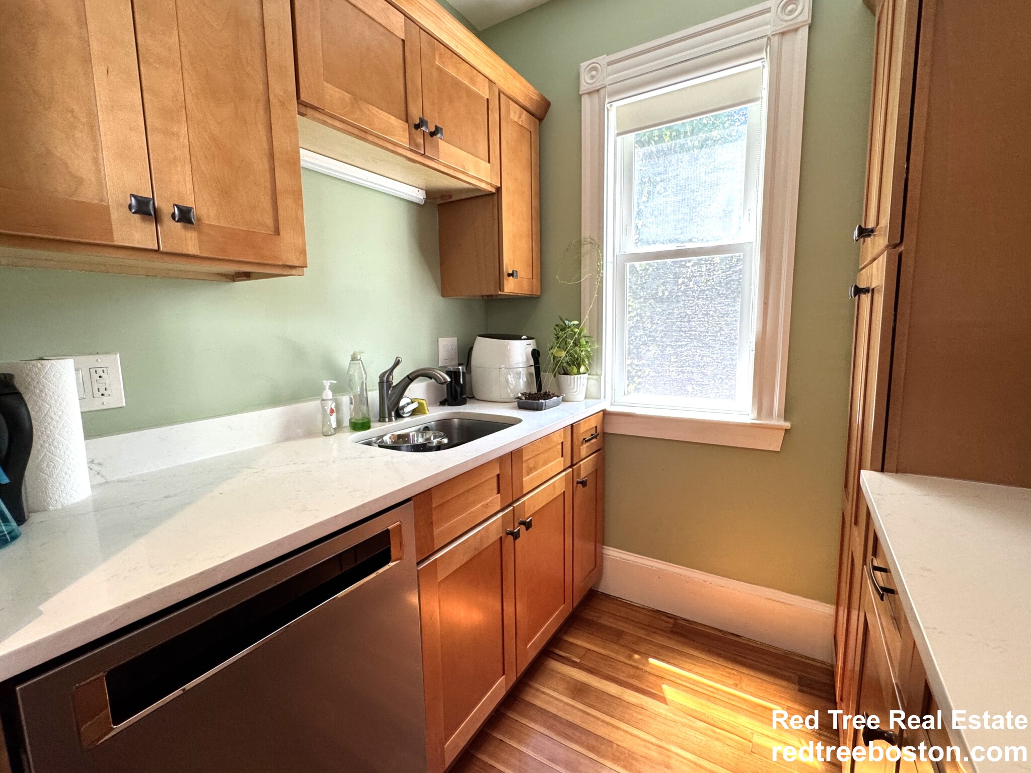 23-25 Fuller St, South Side