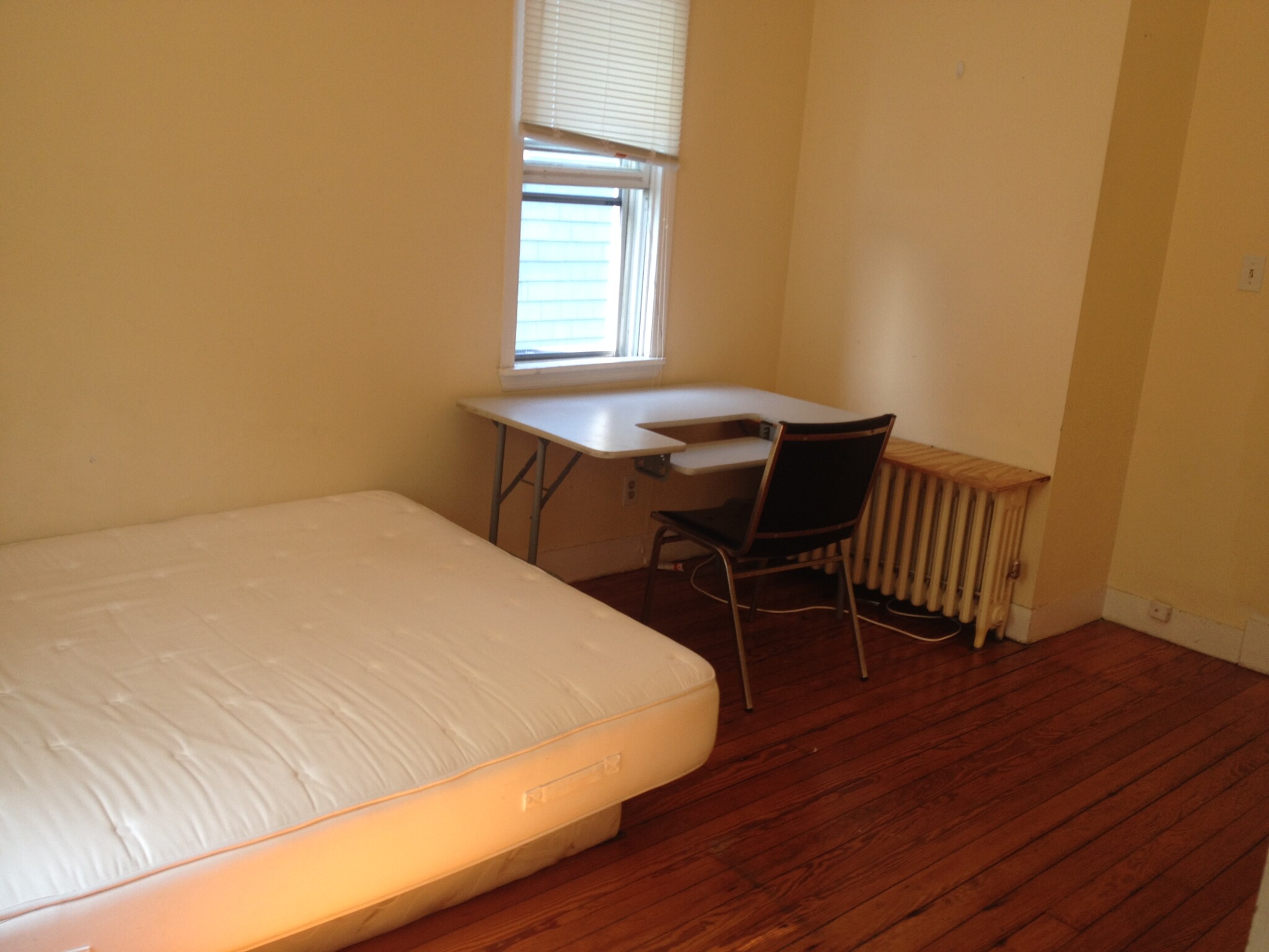 49 Beech Glen St, Roxbury