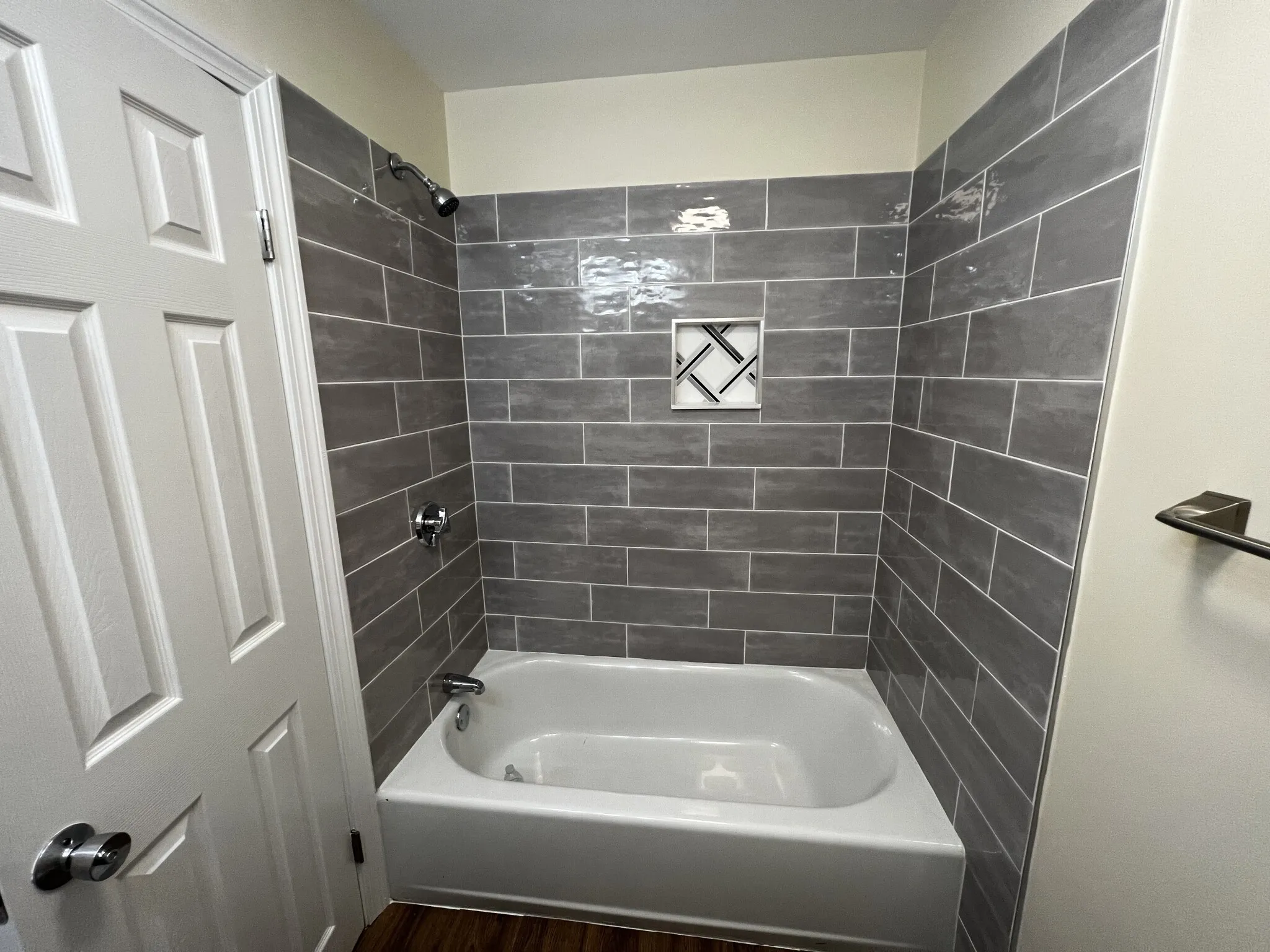 892 Huntington Ave, Mission Hill