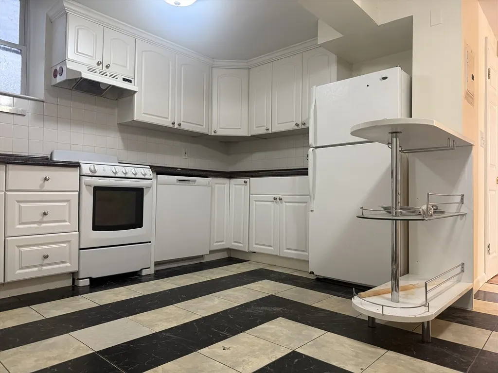 49 Inman St, Mid-Cambridge