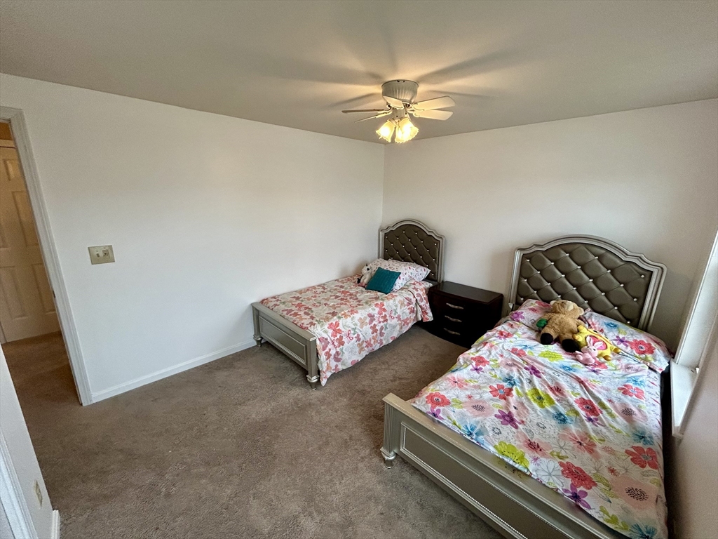 35 Fox Meadow Dr, Worcester