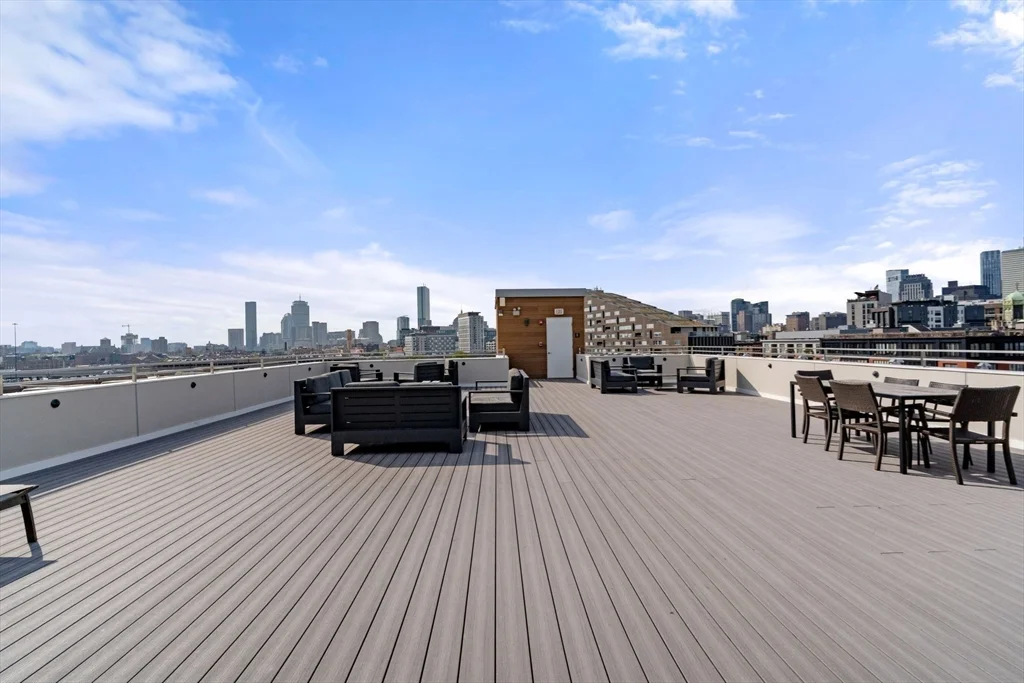 20 W 5th, South Boston