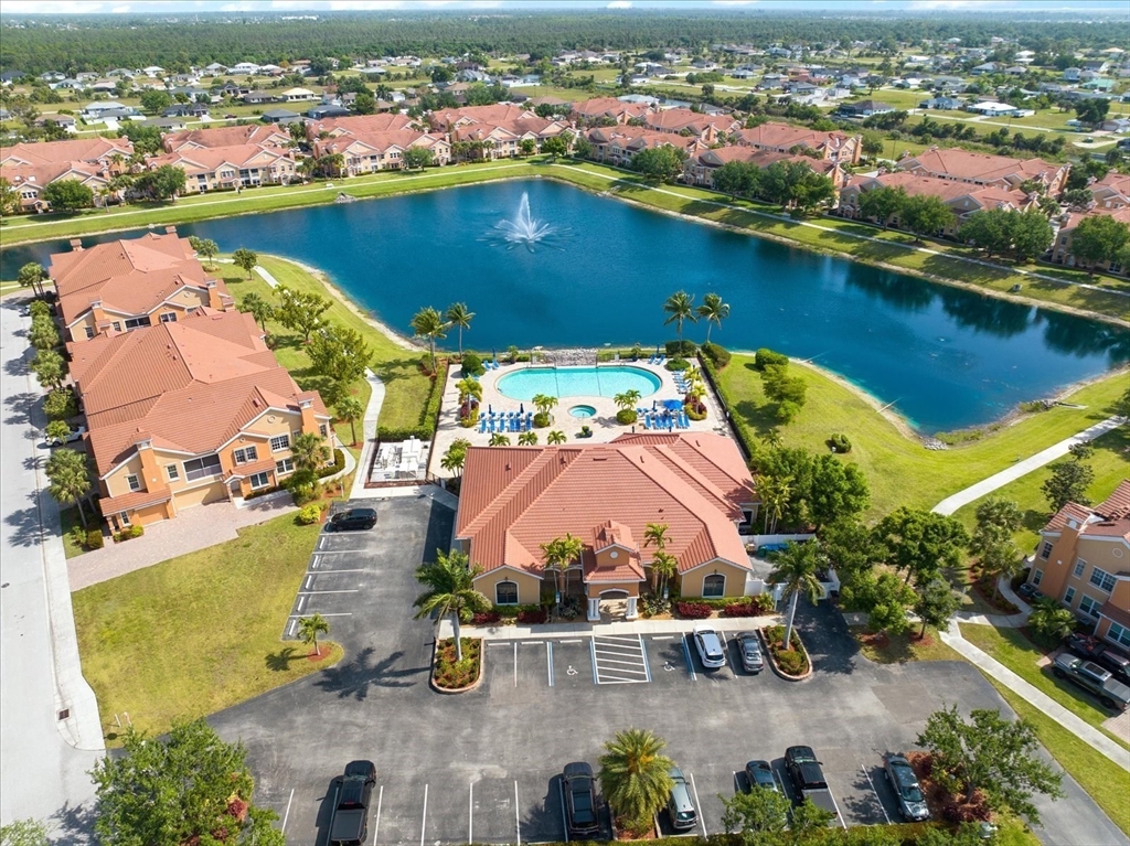1757 Concordia Lake Circle, Cape Coral