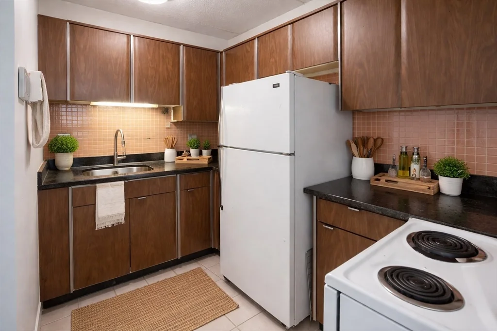 200 Swanton St, Winchester