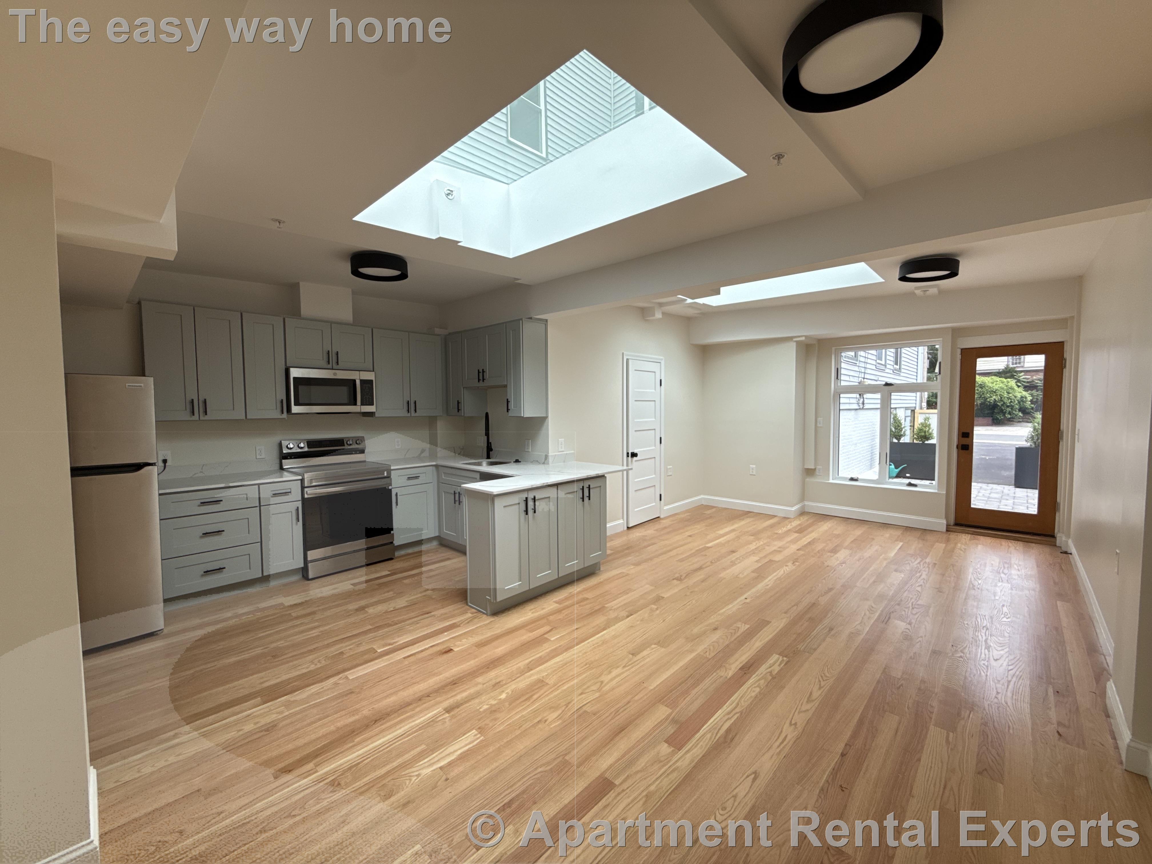 202 Elm St, Davis Square