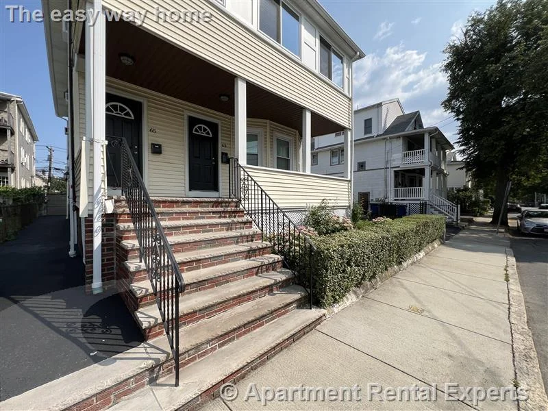 65 Boston Ave, Ball Square