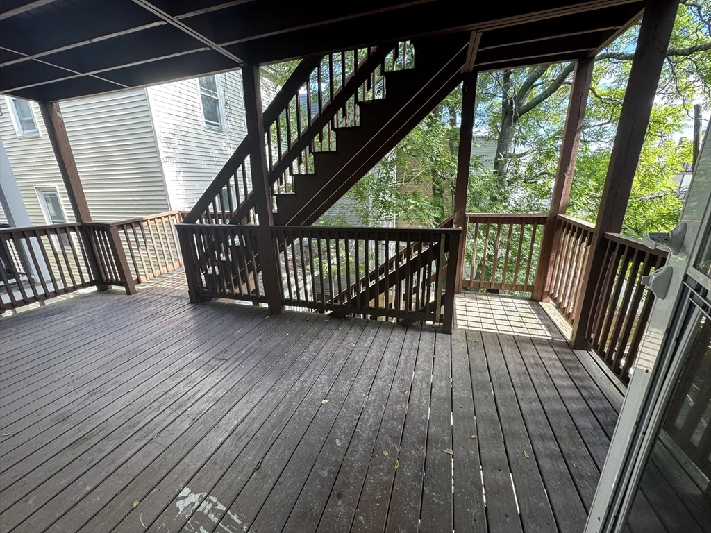 8 Shelby St, East Boston