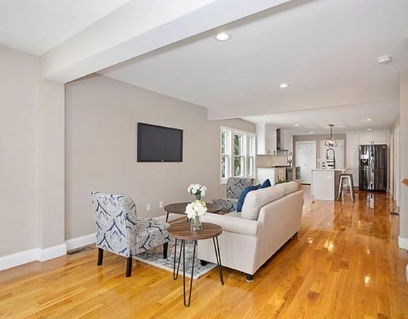 68 Edward St, Medford