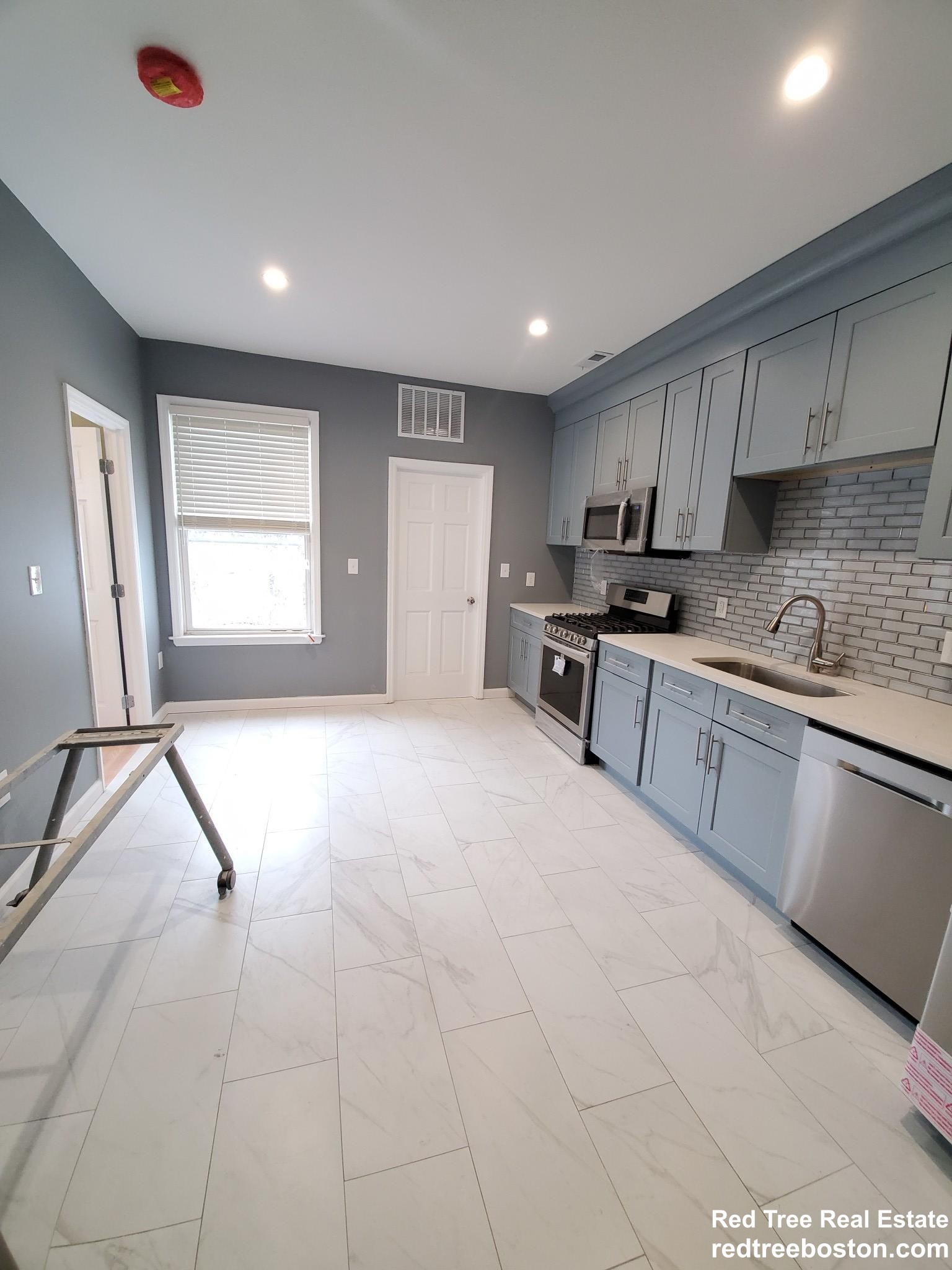 296 Brookline St, Cambridgeport