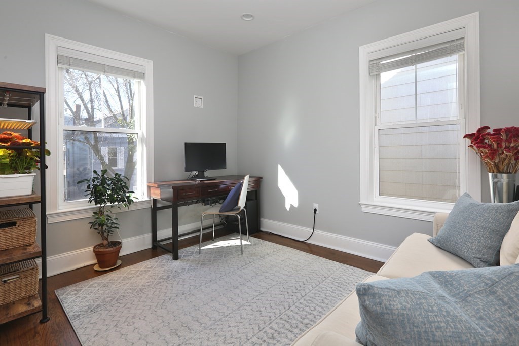 436 West Fourth St, South Boston