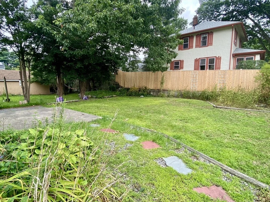 625 Summer St, Arlington