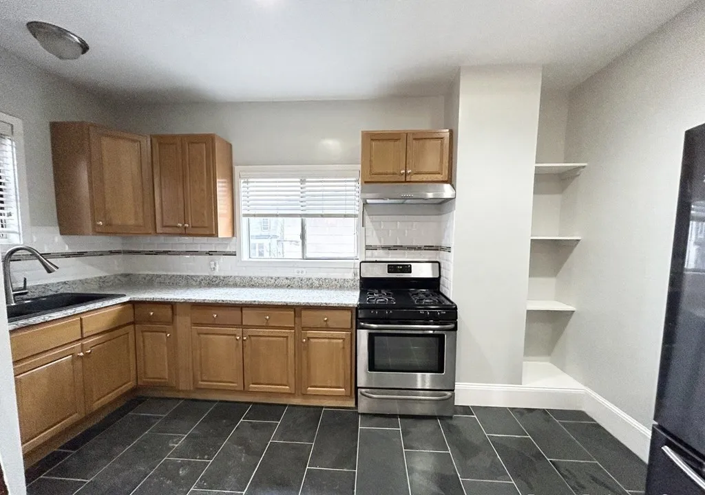 14 Batchelder St, Boston