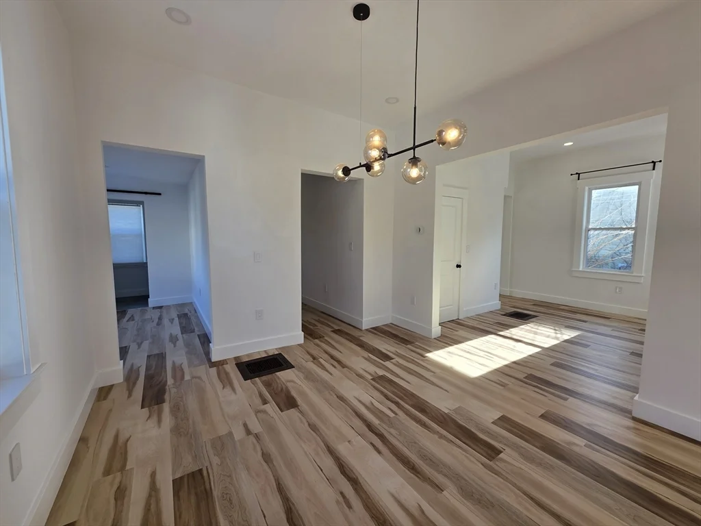 84 Dudley St, Medford