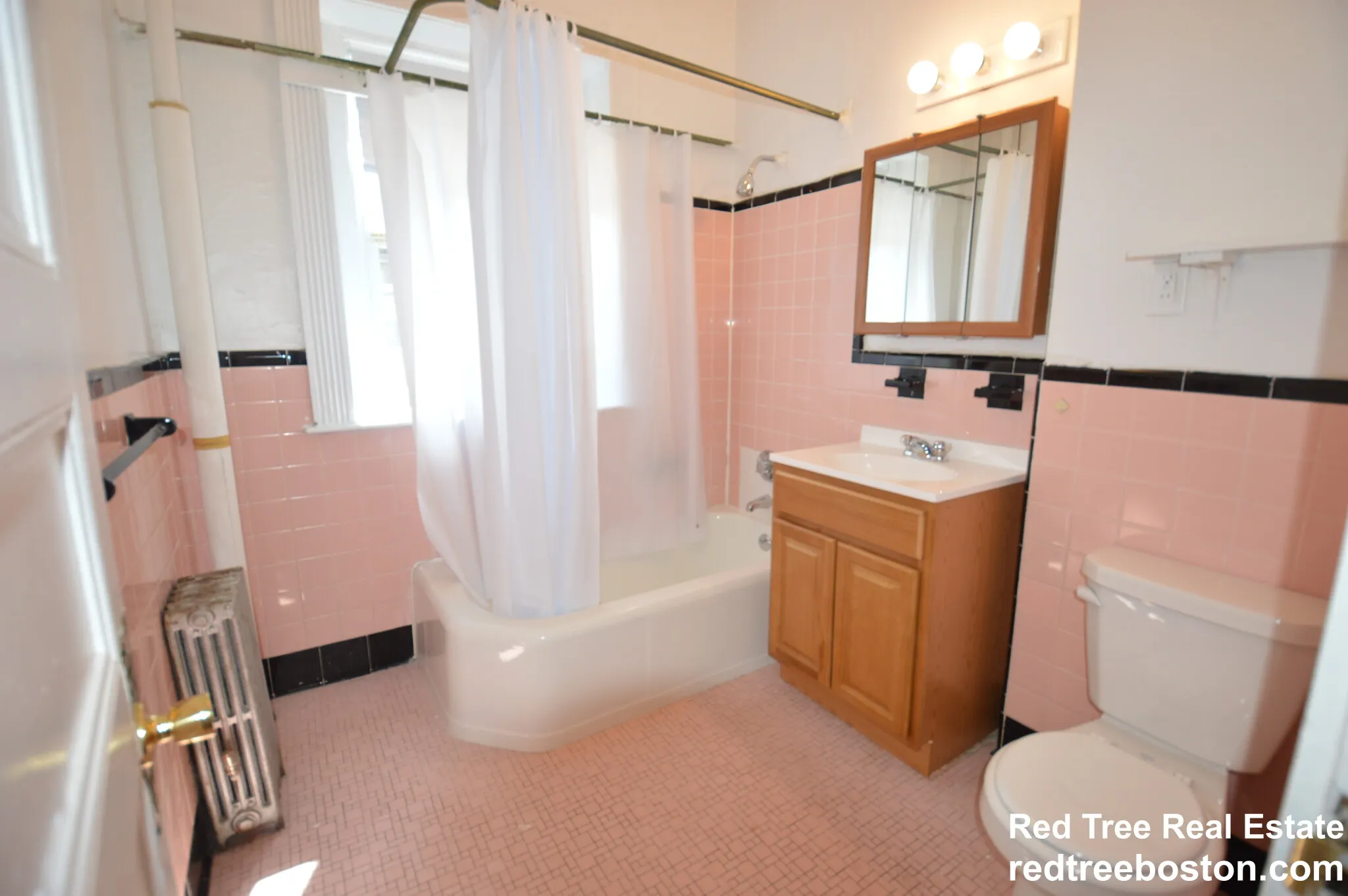 1595 Beacon St, Brookline