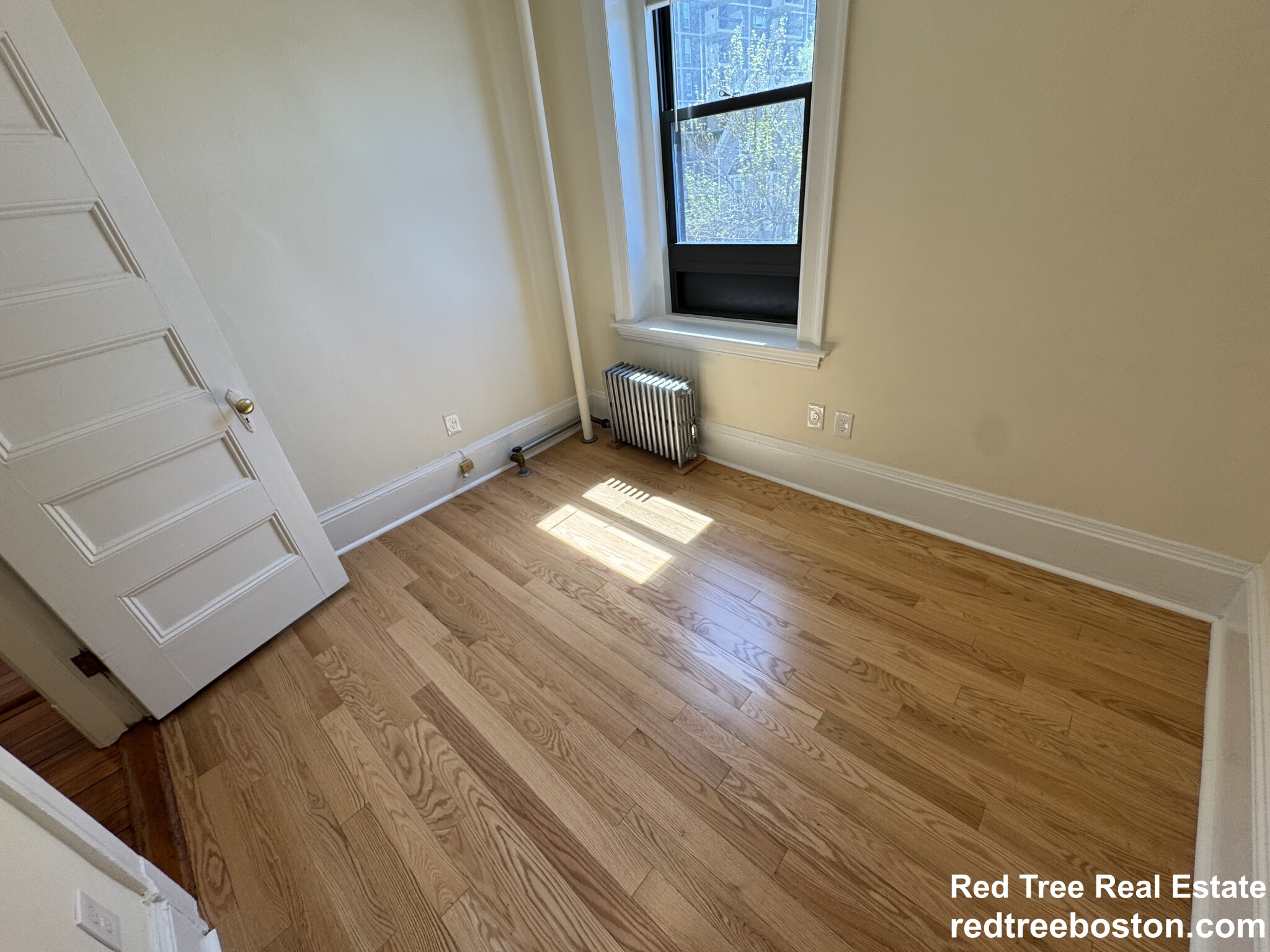 885 Massachusetts Ave, Mid Cambridge