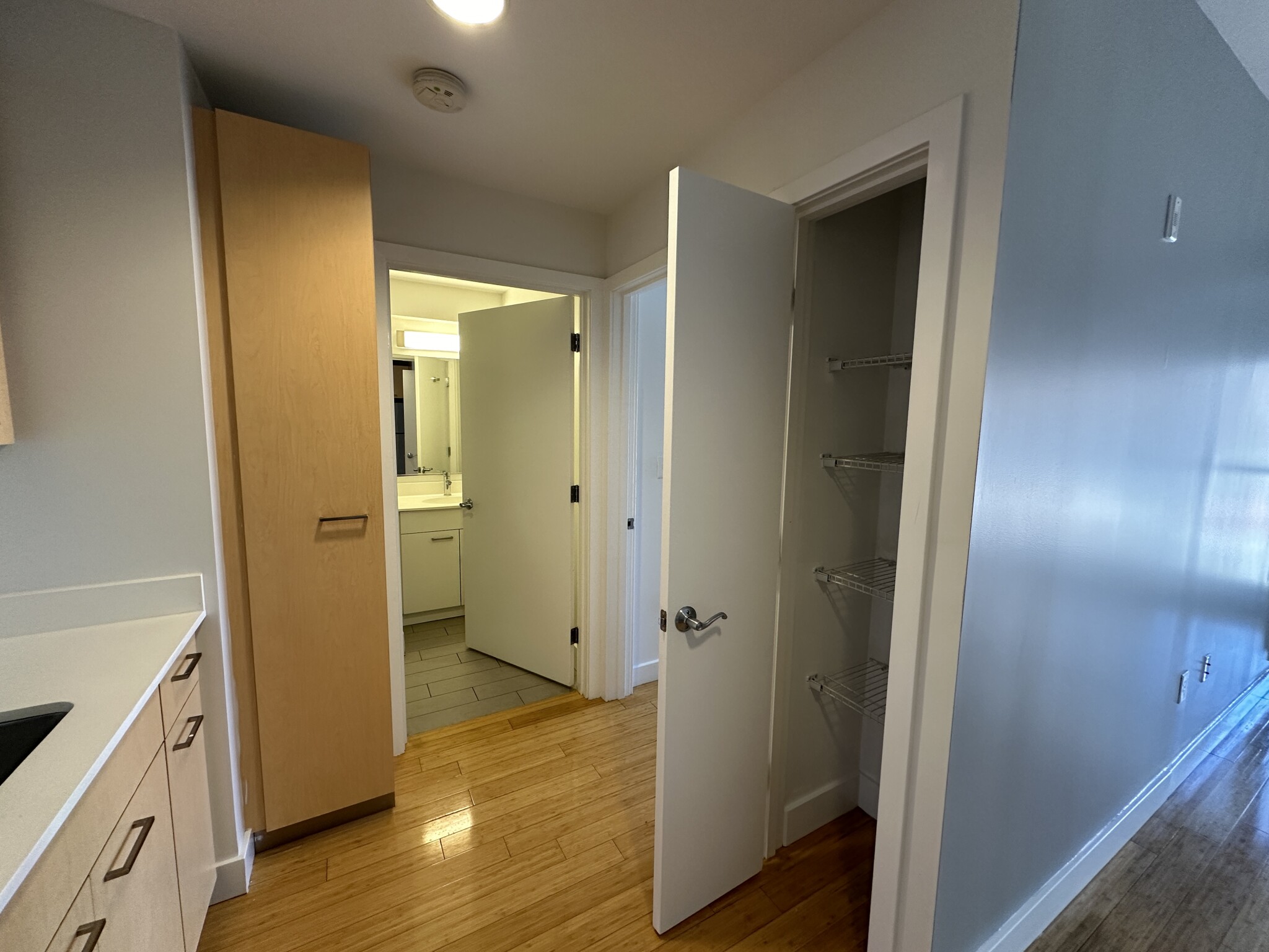 1085 Boylston St, Fenway