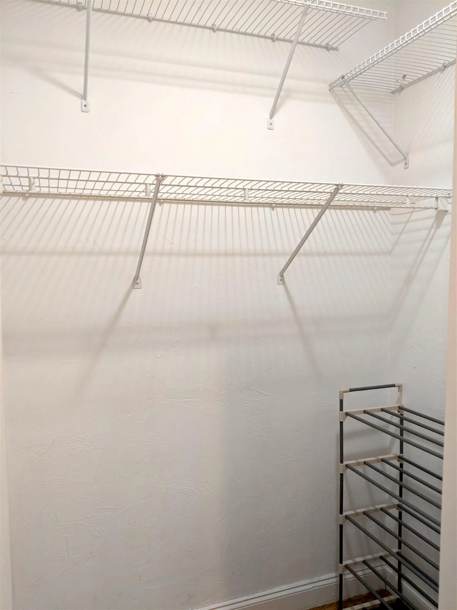 15 Pearl St, Cambridgeport