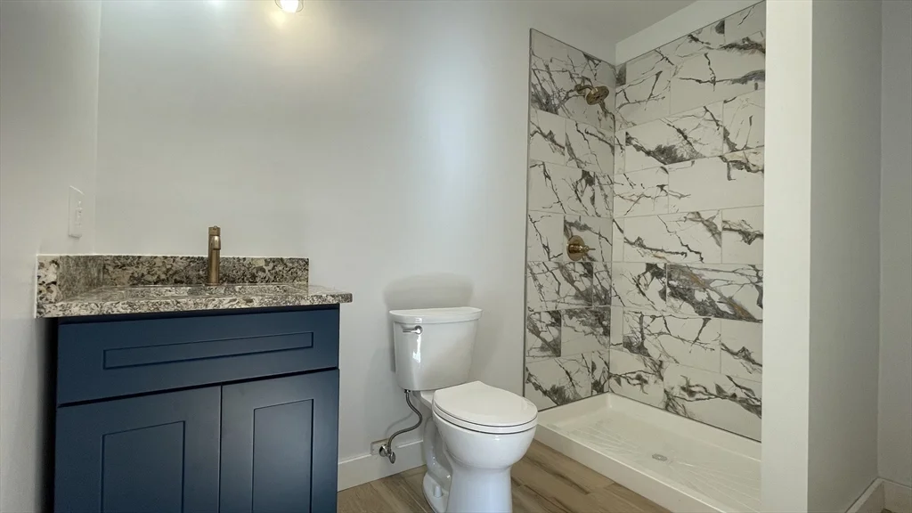 29 Catherine St, Roslindale