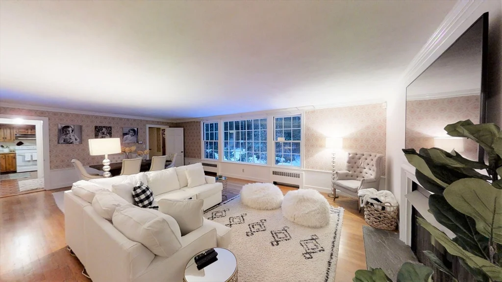78 Draper, Wayland