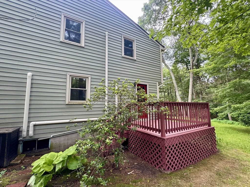 4 Link St, Foxboro