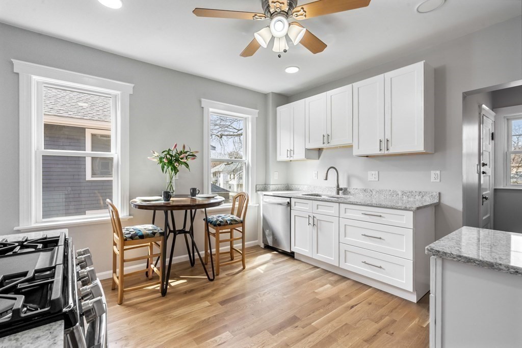 172 Beech St, Belmont