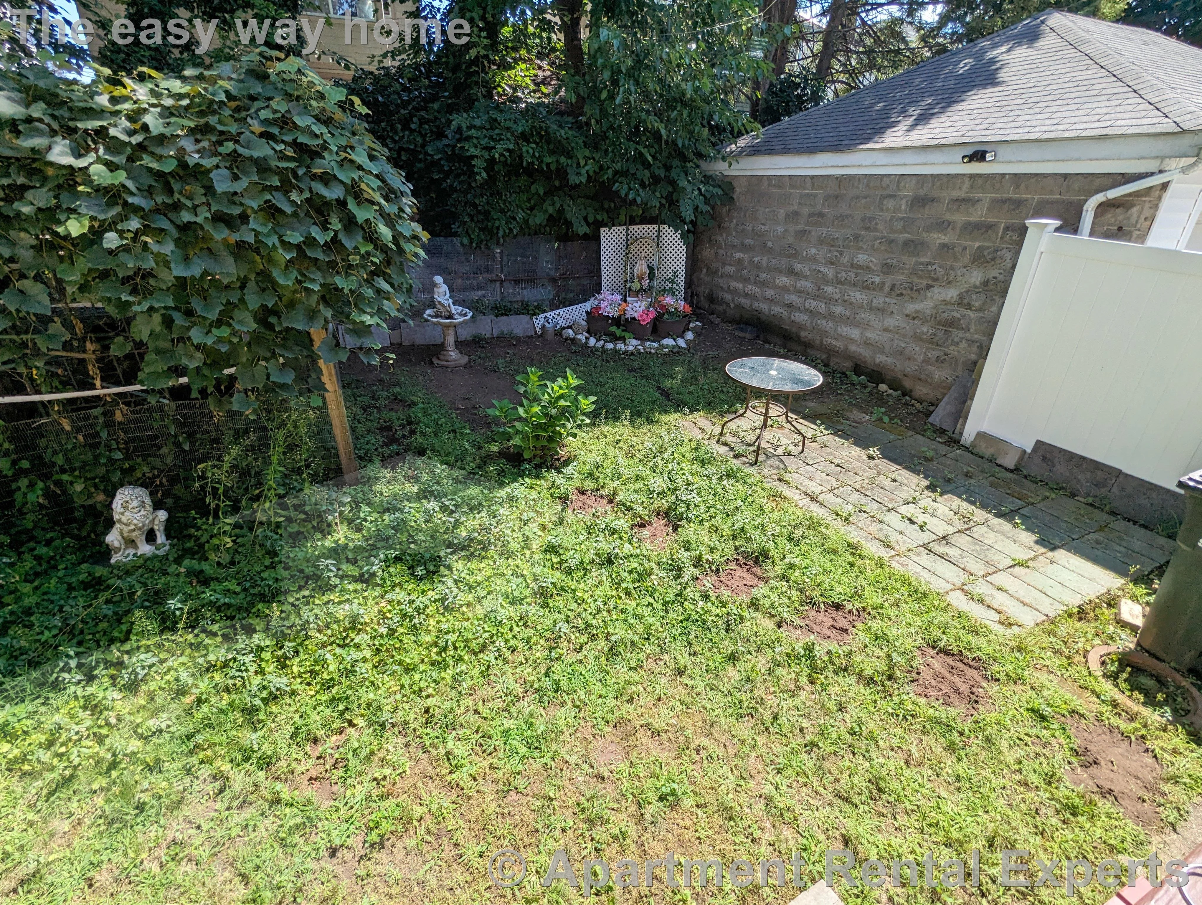 108 West Quincy St, Tufts