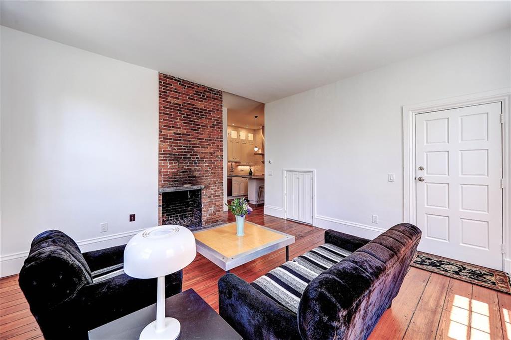 1 bed, 1 bath apartment for rent at 22 Halsey St Unit 2, College Hill — photo 2 of 18