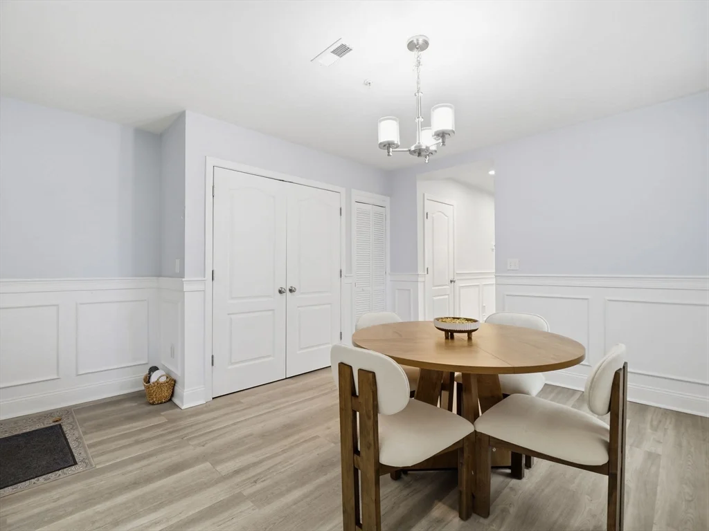 89 West Main, Northborough